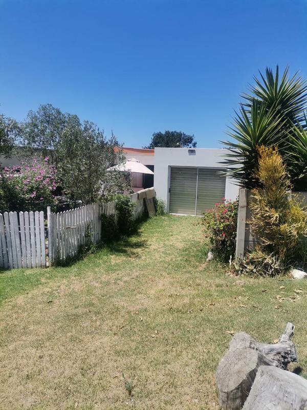 4 Bedroom Property for Sale in Stilbaai Wes Western Cape